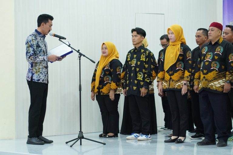 Bupati Banjar Kukuhkan 32 Pengurus PABPDSI Periode 2026–2028