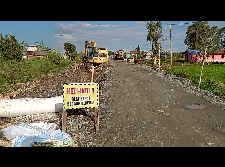Proyek Siring Jejangkit-Martapura Diduga Siluman: Kerja Jalan, Papan Proyek Nihil